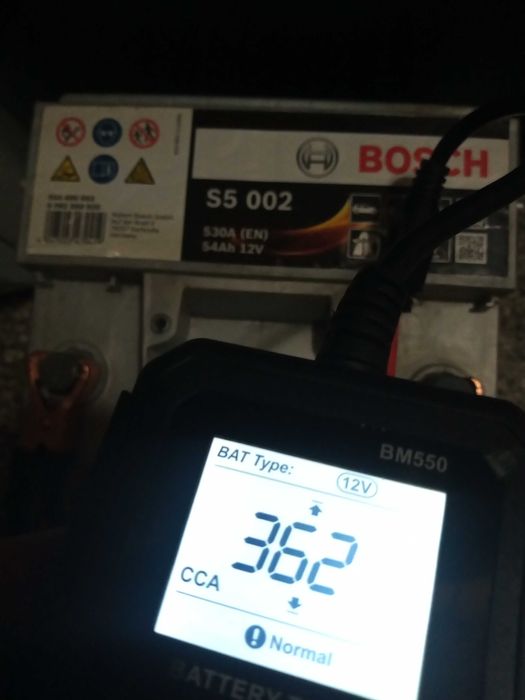 Акумулатори BOSCH AGM - 2 бр. ( 54 Ah и 70 Ah )