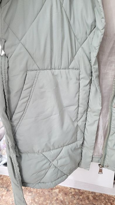 Продам куртку на тёплую погоду