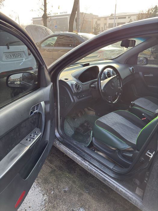 5800$. Nexia 3 Mexanika. 2017 yil. Metan.