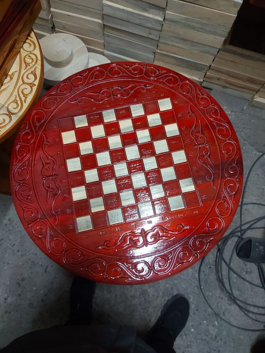 Шахматный столит