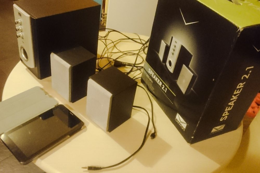 Sistem audio 2.1 + Tabletă Vonino Onyx QS 3G