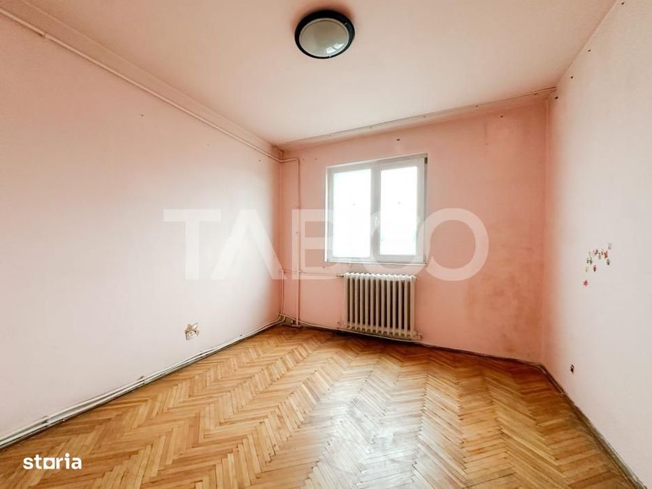 Apartament cu 4 camere Comision 0% de vanzare cu boxa in Manastur — fotografia 3