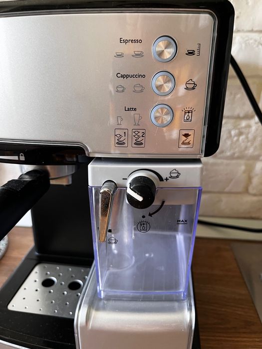Vând espressor de cafea Breville