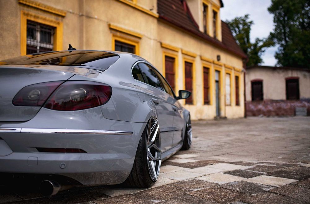 Jante Aliaj JR WHEELS / JR34 Hyper Black / VW PASSAT