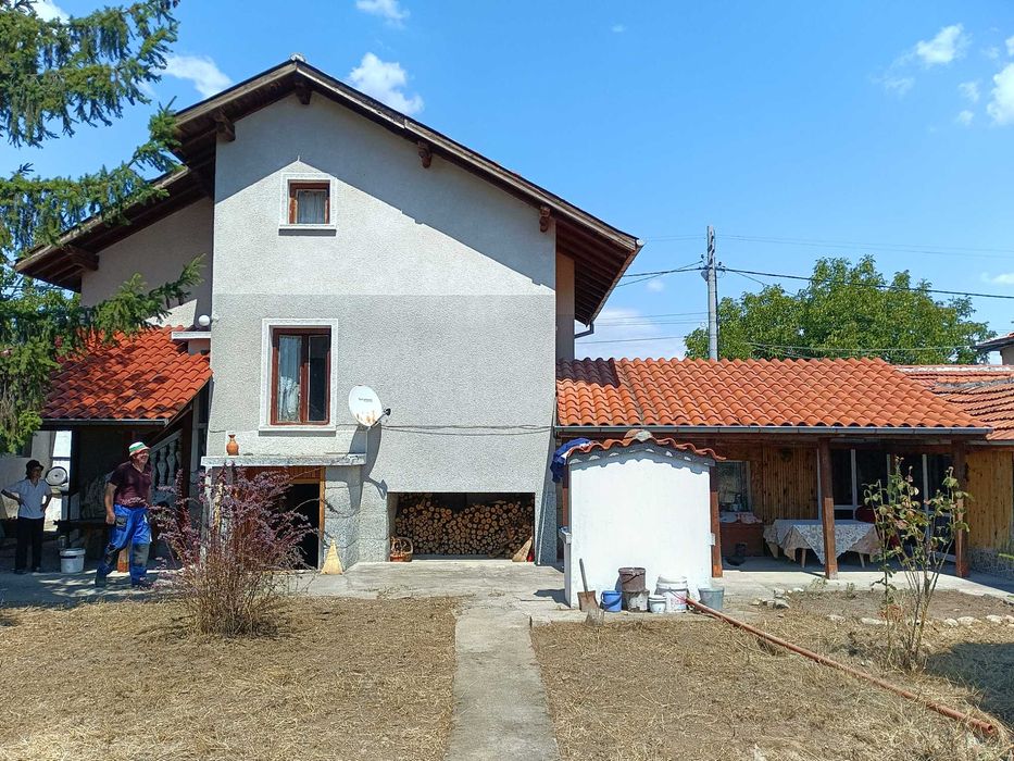 Продава се Къща в с. Избеглии, Област Пловдив - 1300 кв.м за 58 €/кв.м - Снимка #7