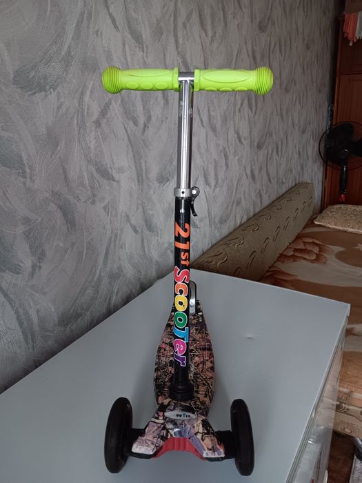 Самокат детский 3 колёсный