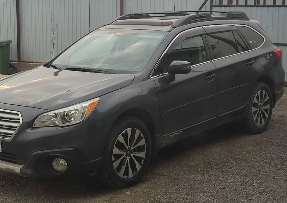 Subaru OUTBACK 2015