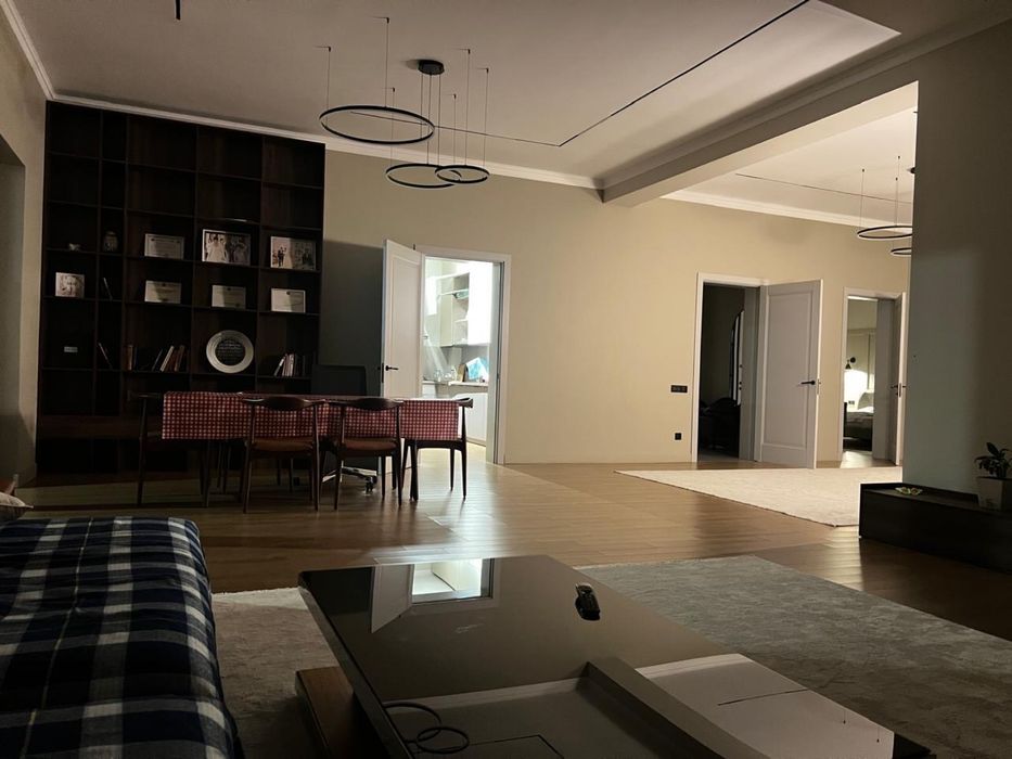 Журнальный столик / Coffee table