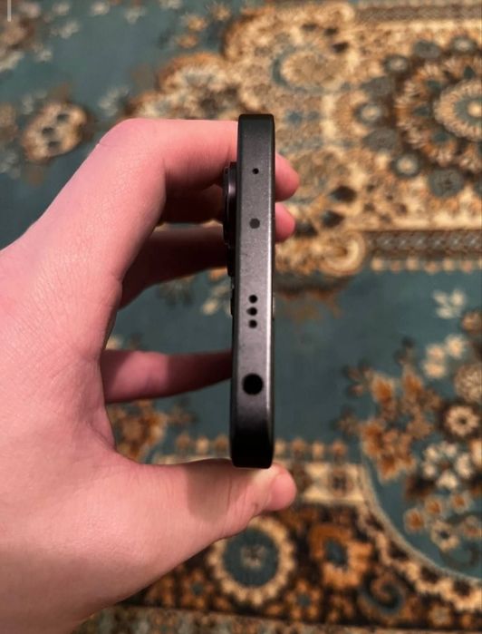 Продам Redmi Note 13 256гб ТОРГ