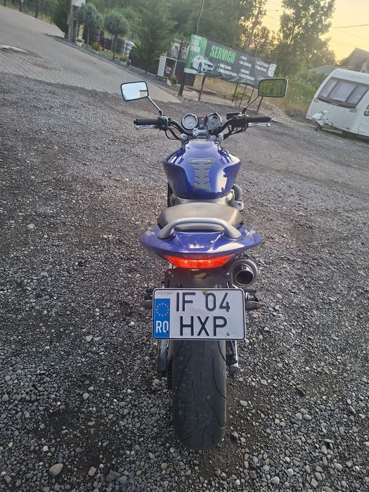 Honda hornet pc36