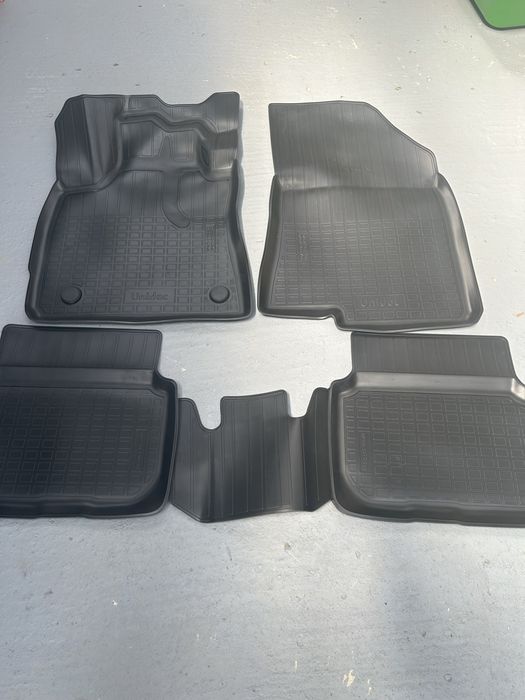 Preșuri-Covorase interior Logan 3-Sandero 3 stil tavita