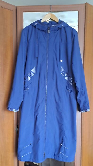 Разгрузка гардероба.