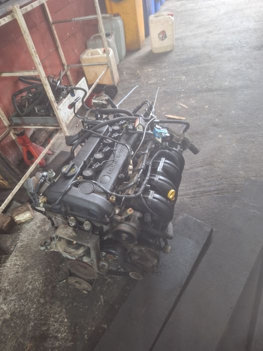 Motor plus cutie mazda 3 2.0 benzină