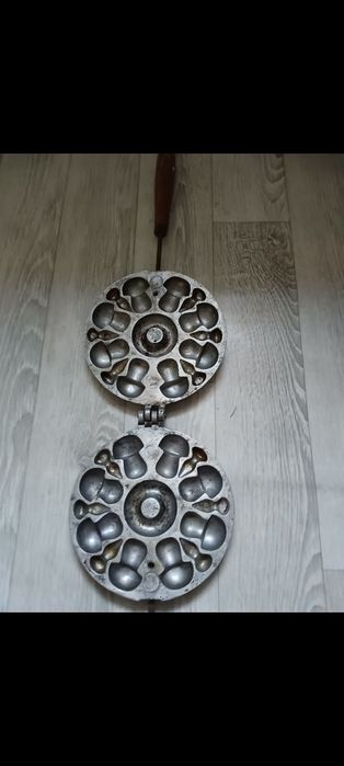 Продам орешницу грибочков