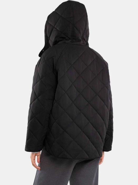 Женская куртка TERRA PRO с капюшоном. Почти новая.