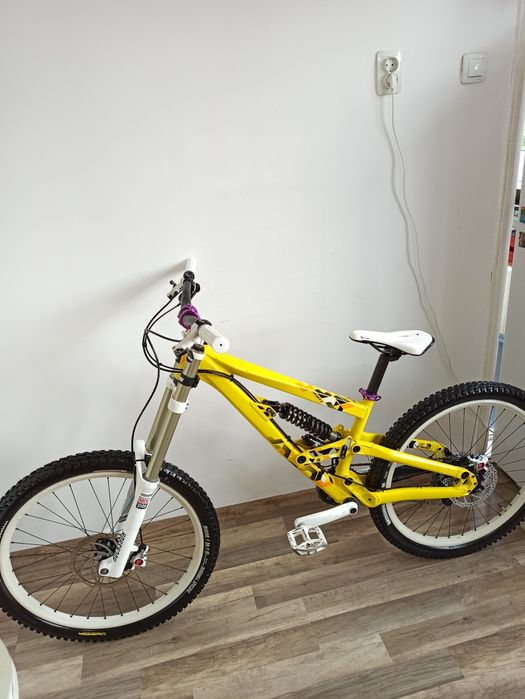 26" Downhill/Freeride SCOTT Voltage FR10, Мекица