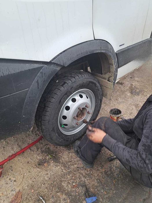 Janta / Jante Iveco Daily punte roata dublu  / dubla 195 / 75 / R16 C