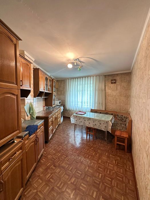 Продам квартиру 3 комнатную.