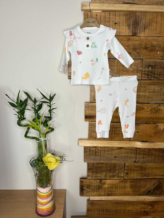 Комплект за момиче - 2 части (рипс)