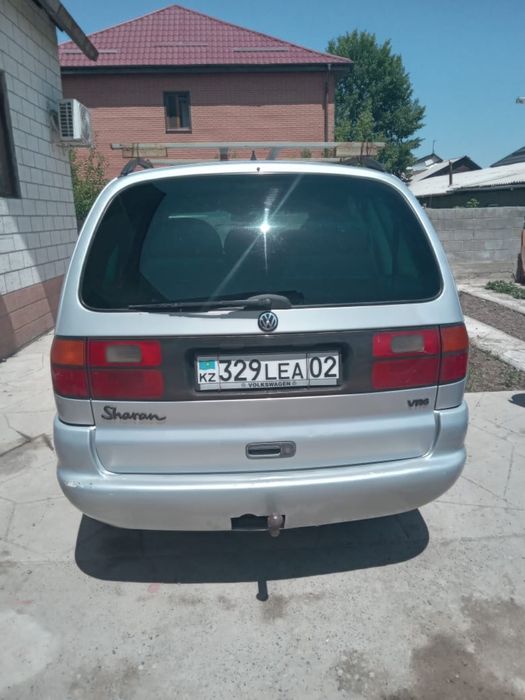 Volkswagen Sharan 1997 г.