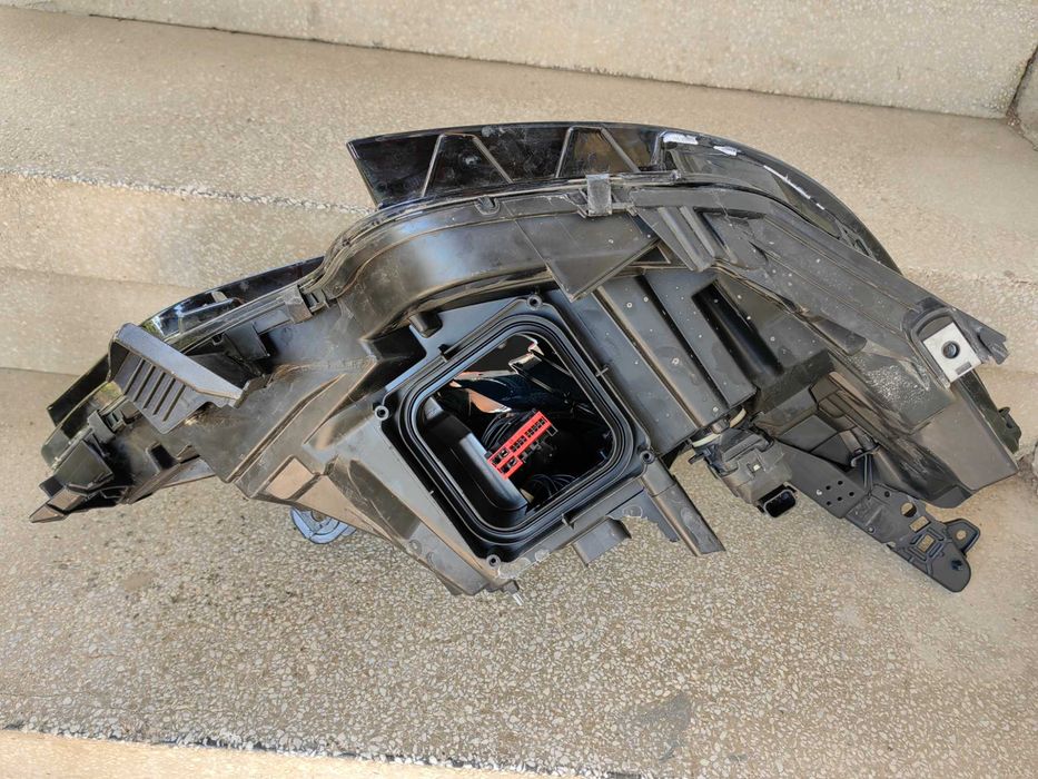 Фар Renault Clio 5 LED 19-23г. Ляв / Фар Рено Клио 5 Оригинален