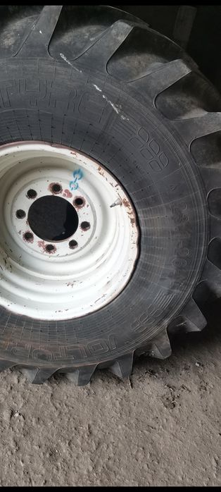 Продам шину с диском VOLTYRE 23,1-26