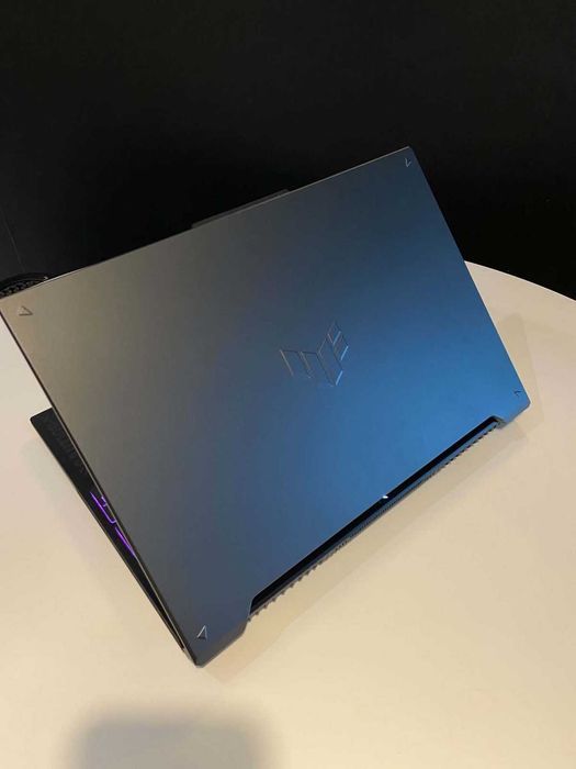 Laptop gaming Asus TUF F16 - Intel Core i9 14900HX | NVIDIA RTX 5070 | 1TB SSD | 32GB RAM | G-SYNC 144Hz - impecabil, ca nou cu garantie!