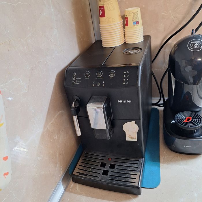 Продавам идеален кафеавтомат