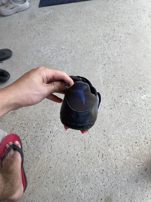 Ghete fotbal adidas marimea 42