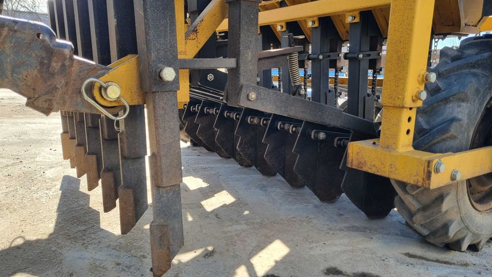 Semanator de Arpagic / Usturoi profesional pe 7 randuri !