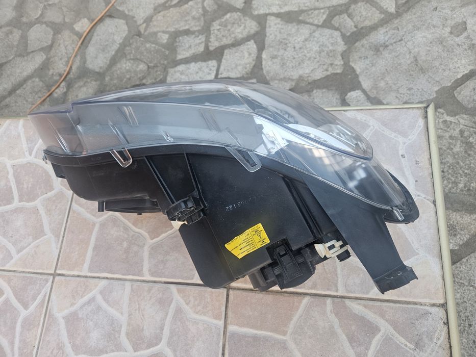 Десен фар за BMW e70 Feis 2010 2013