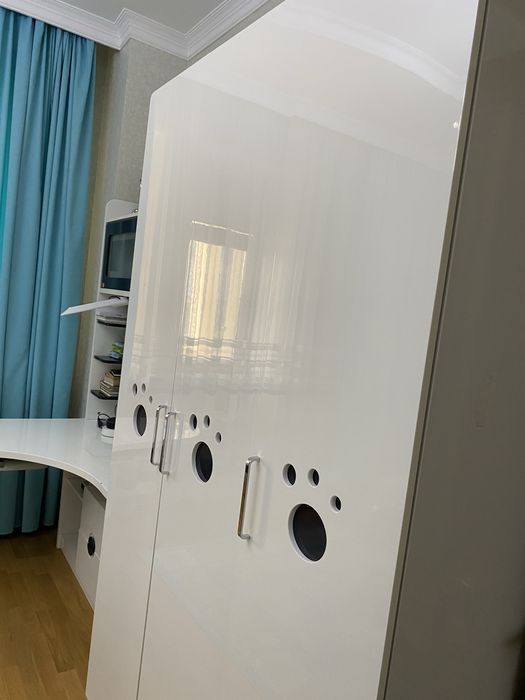 Продам Мебель для подроска .