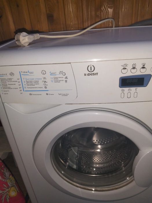 Продам стиральную машину