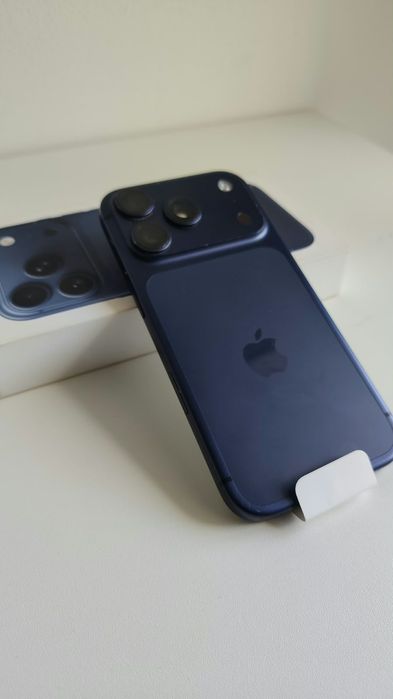 Iphone 17 pro blue 256