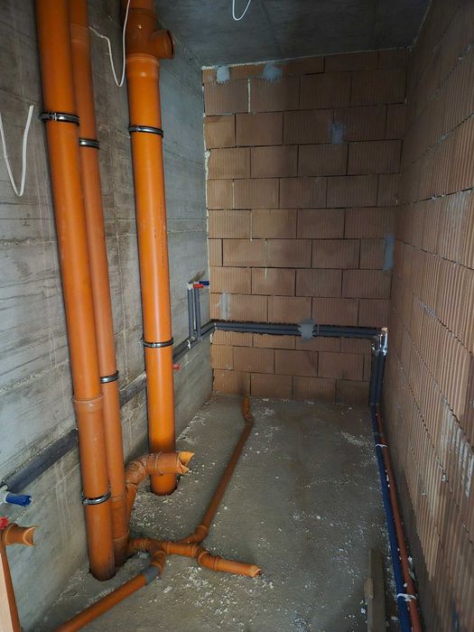 Продава се Тристаен апартамент в Пловдив, Тракия - 127 кв.м за 907 €/кв.м - Снимка #2