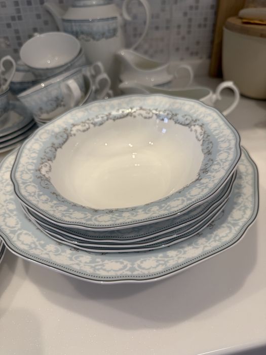 Продам Набор посуды