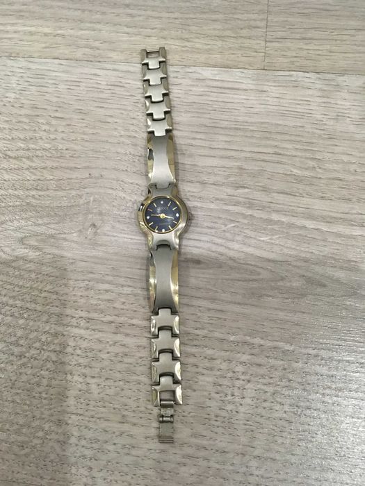 Дамски часовник GUCCI