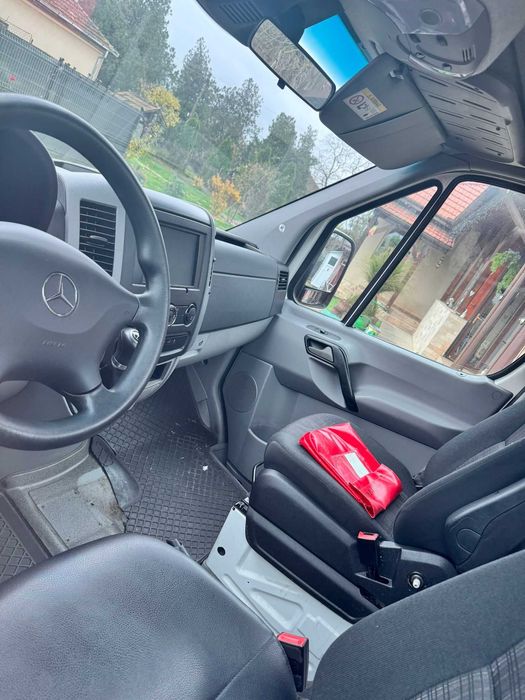 Vand Mercedes Sprinter 516 CDI EURO 6 cu platforma noua