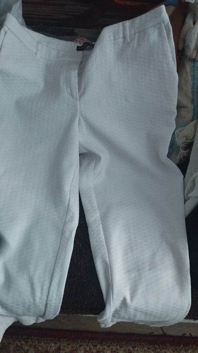 Отдам  вещи даром