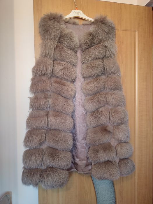 Жилет из песца женский