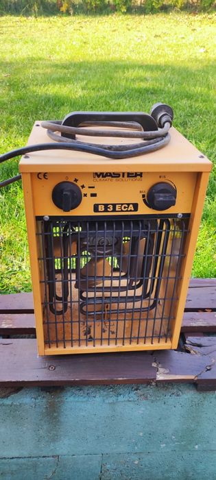 Vând aeroterma  foarte puțin uzata