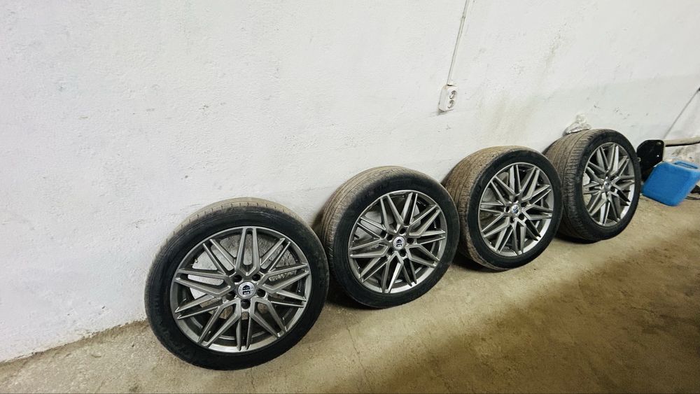 Продам титанку с шинами