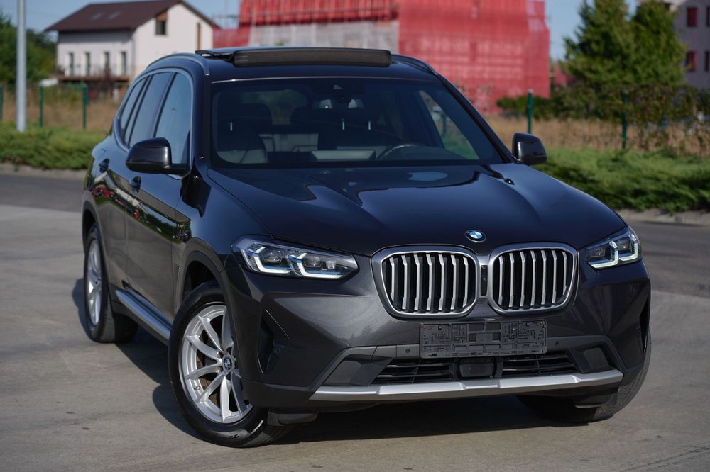 BMW X3 Panoramic ,camere 360,distronic