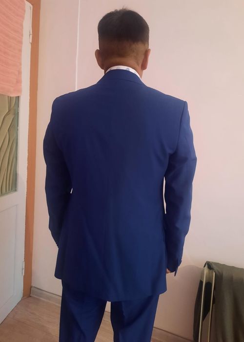 Мужской костюм синий