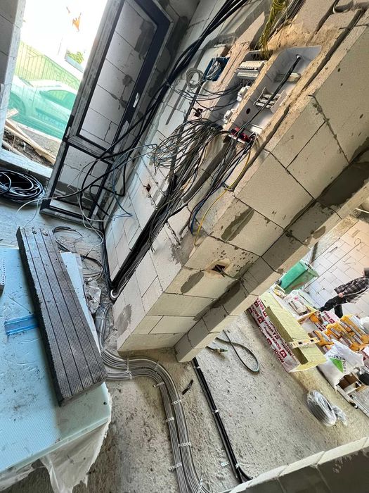 Electrician instalații electrice rezidențiale – case și apartamente