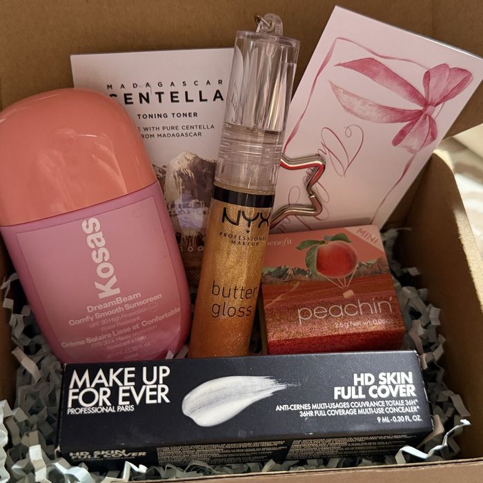 Премиум лотове с козметика!