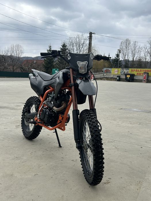 Cross kxd 150  cc