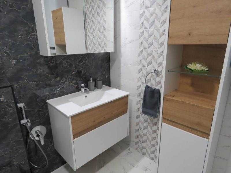 Дава се под наем Двустаен апартамент в Бургас, Изгрев - 65 кв.м за 714 € - Снимка #8