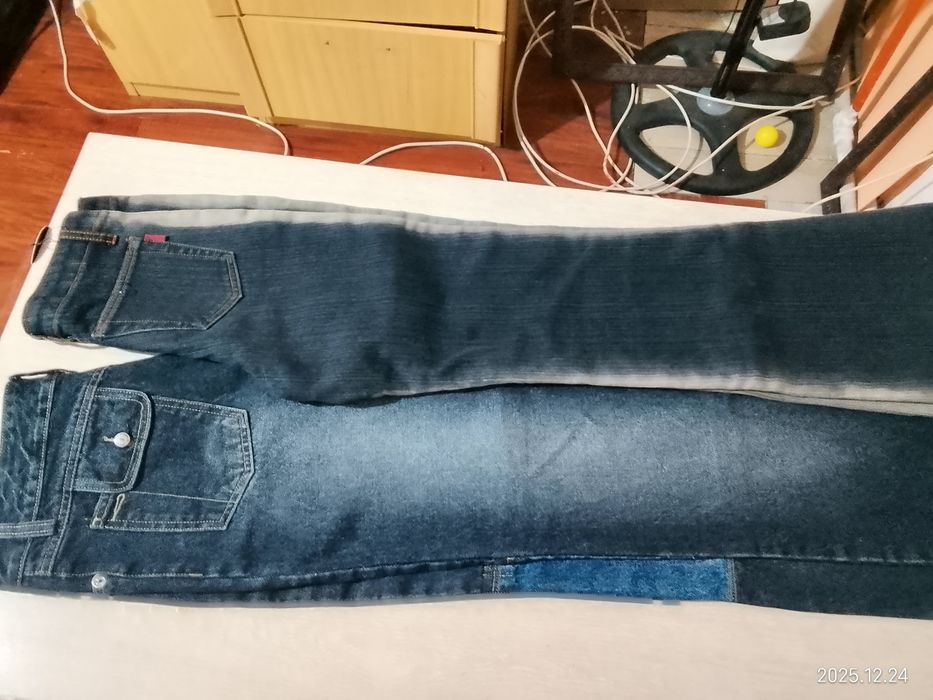 Срочно продам новые джинсы