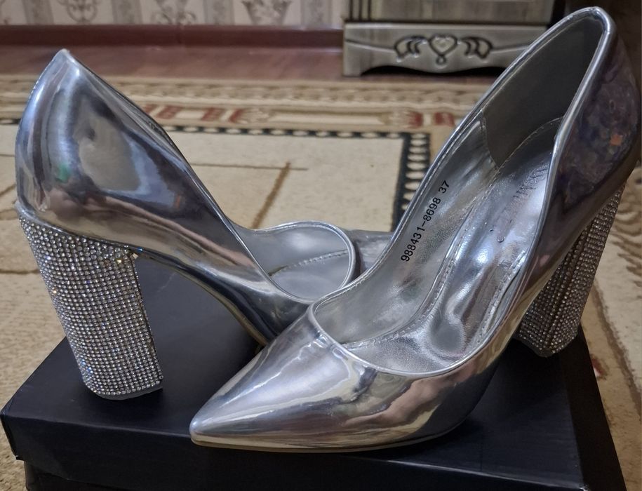 Tufli judayam chiroyli